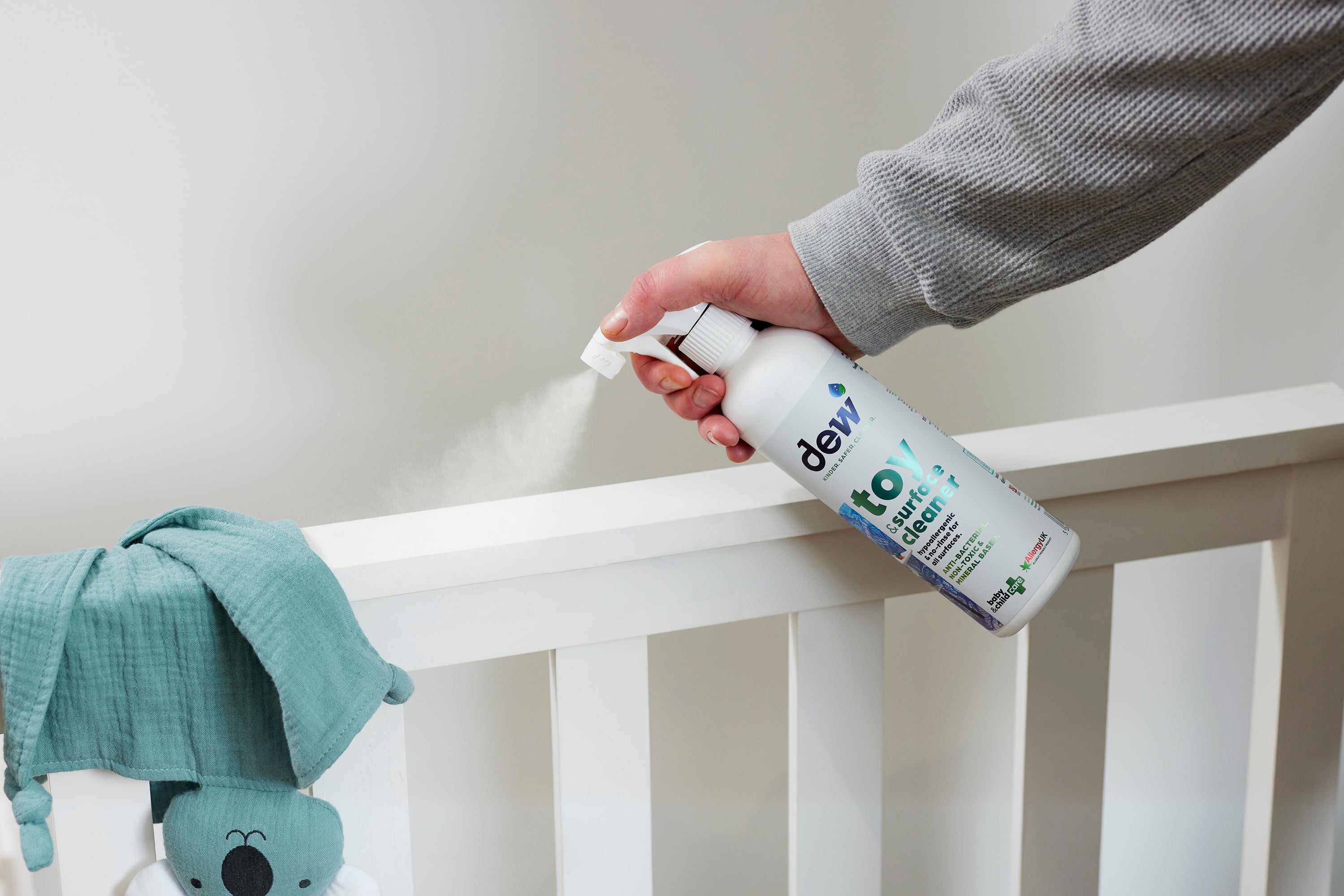 DEW Rengöring för leksaker & ytor – 250 ml