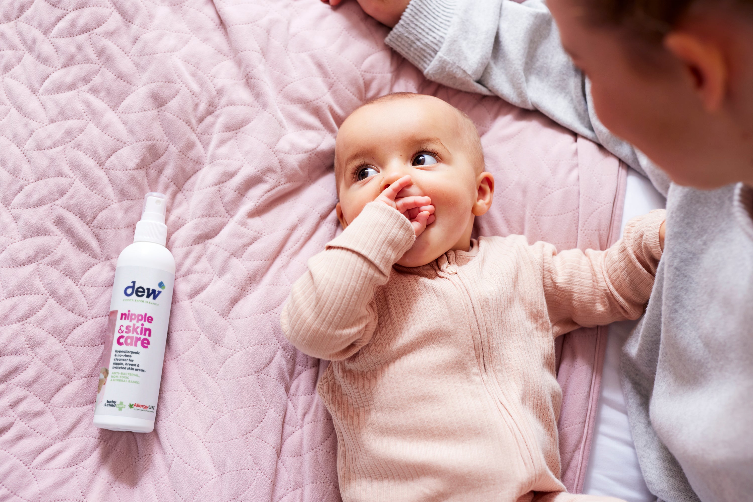 DEW Bröstvårts- & hudvårdsspray – 65 ml