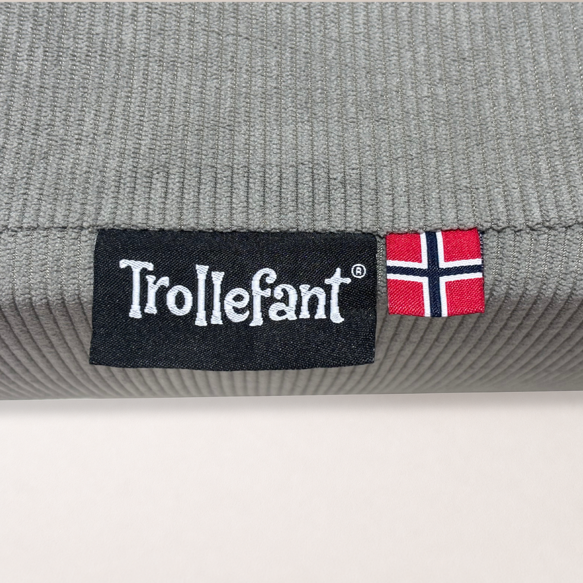 Trollefant Skumregnbåge 3 Delar, Cord, Grå