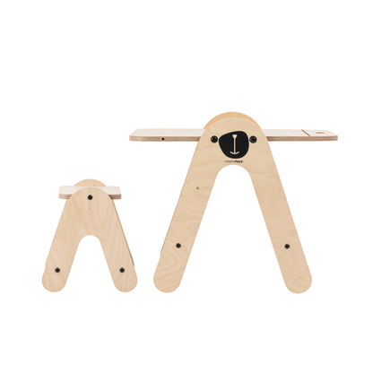 Massam aktivitetsbord och skrivbord