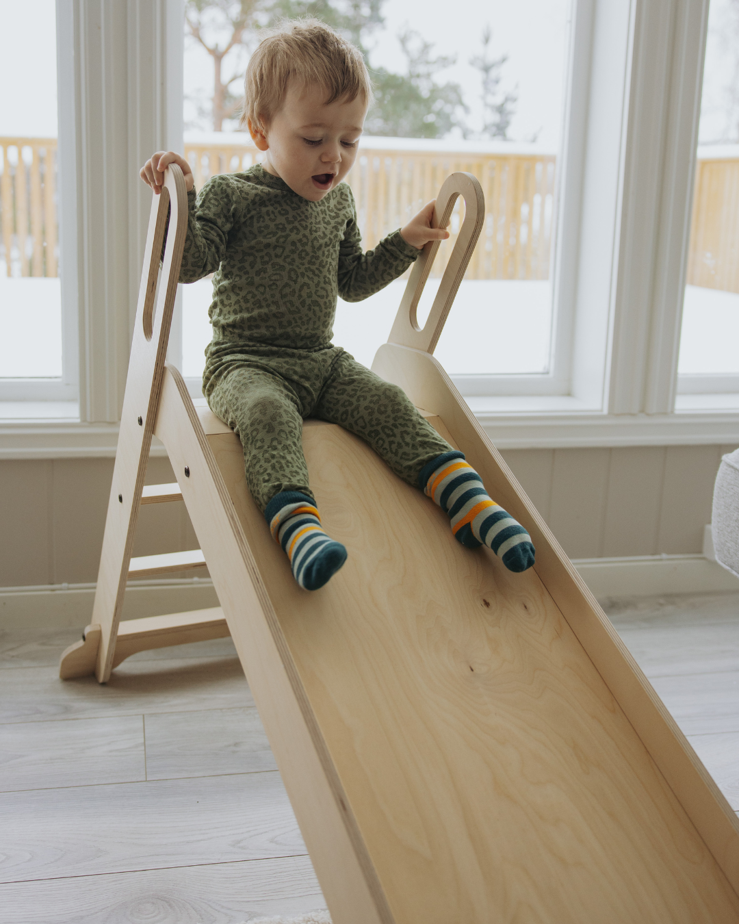 SlideMe V2– stilren, hopfällbar och rolig rutschkana