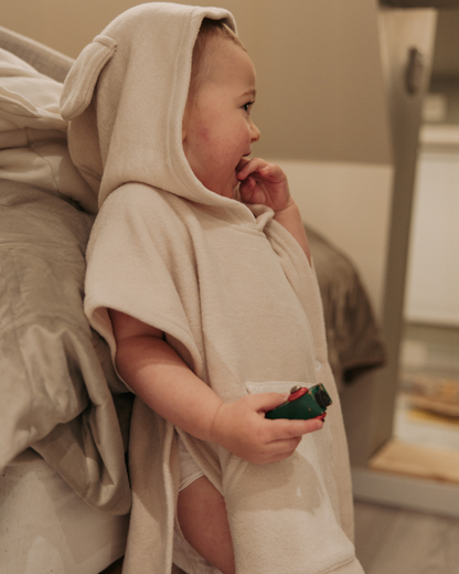 Trollefant Lyxig Badponcho – Bambumaterial, beige