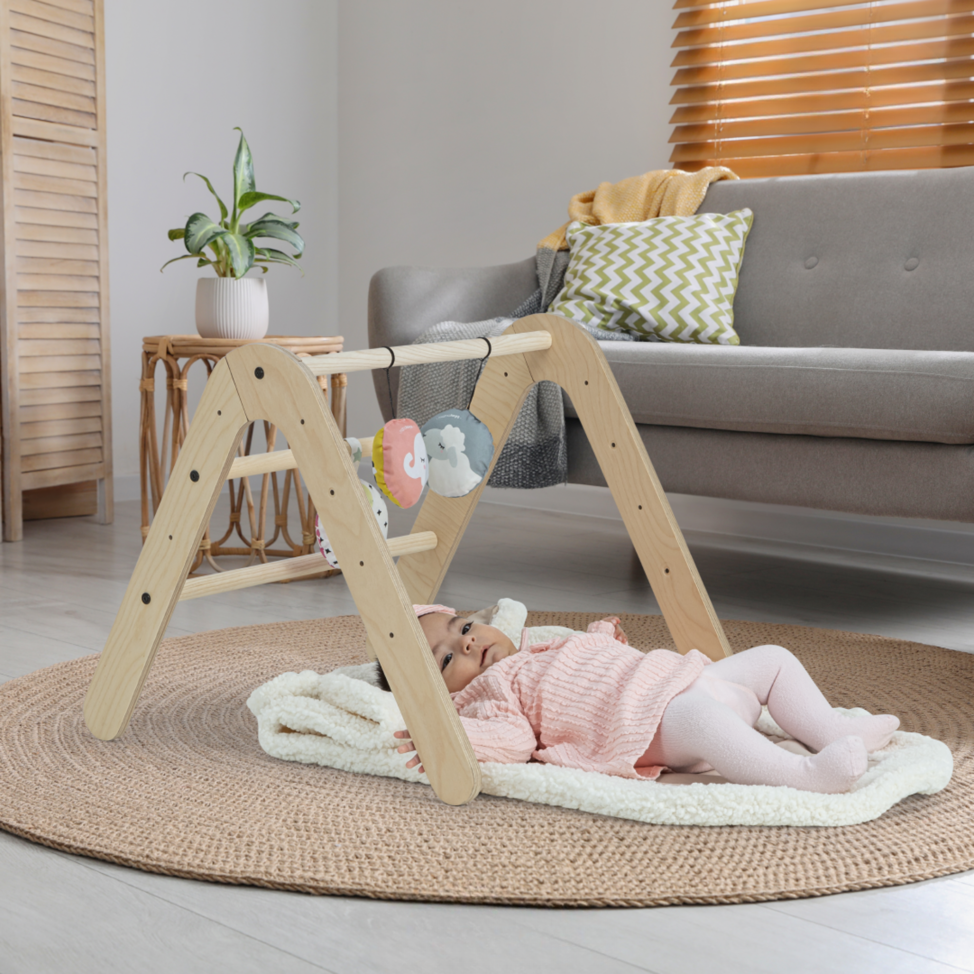 Gimy – babygym som växer med barnet